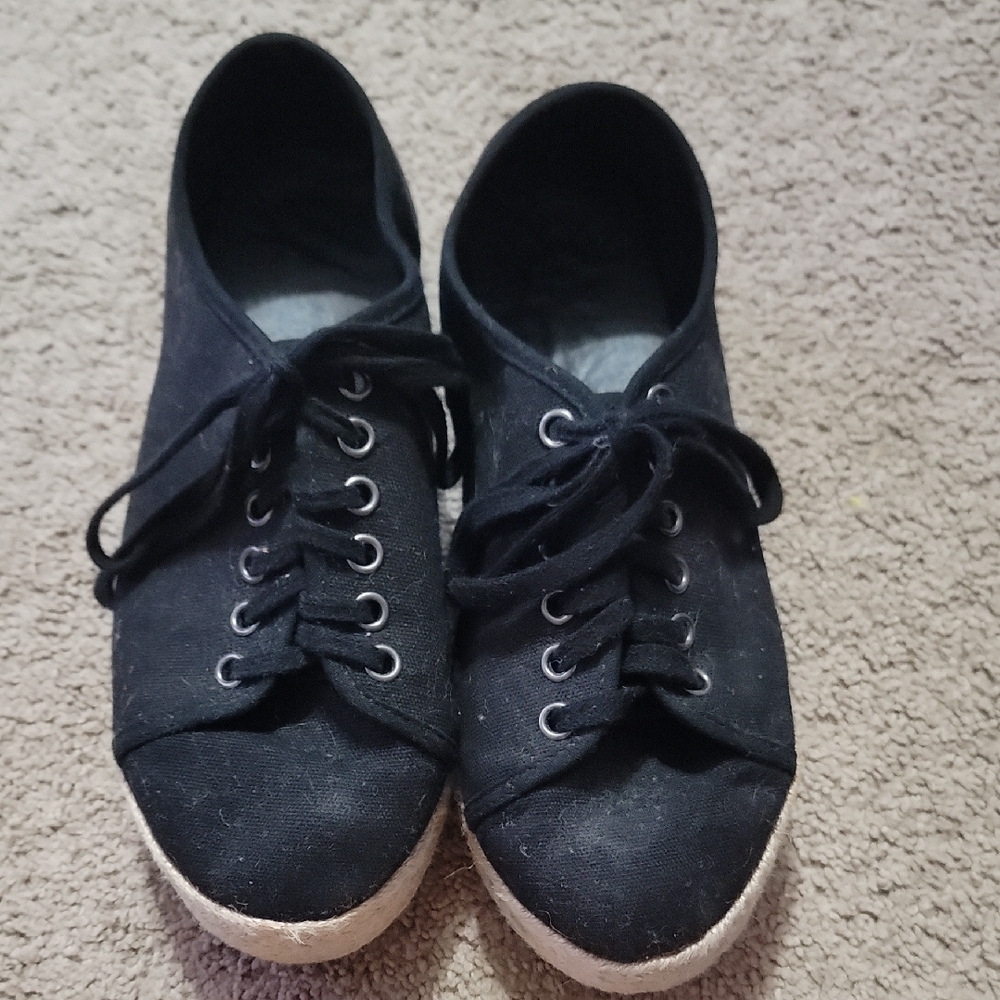 Black Canvas Women's Shoes